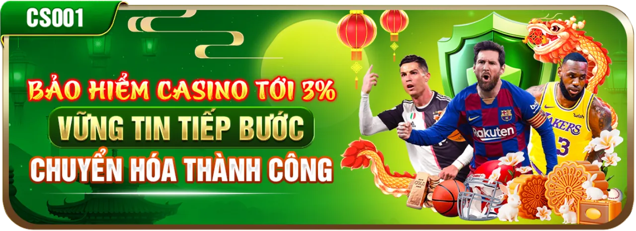Sân bóng rổ với đồ họa phân tích trận đấu và logo qq8827